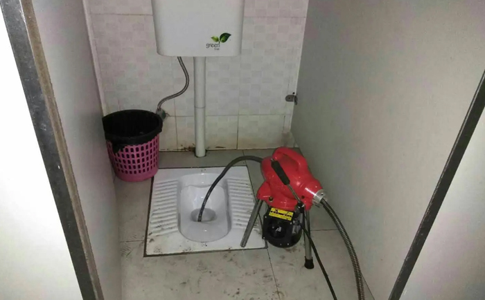 石泉蹲便疏通